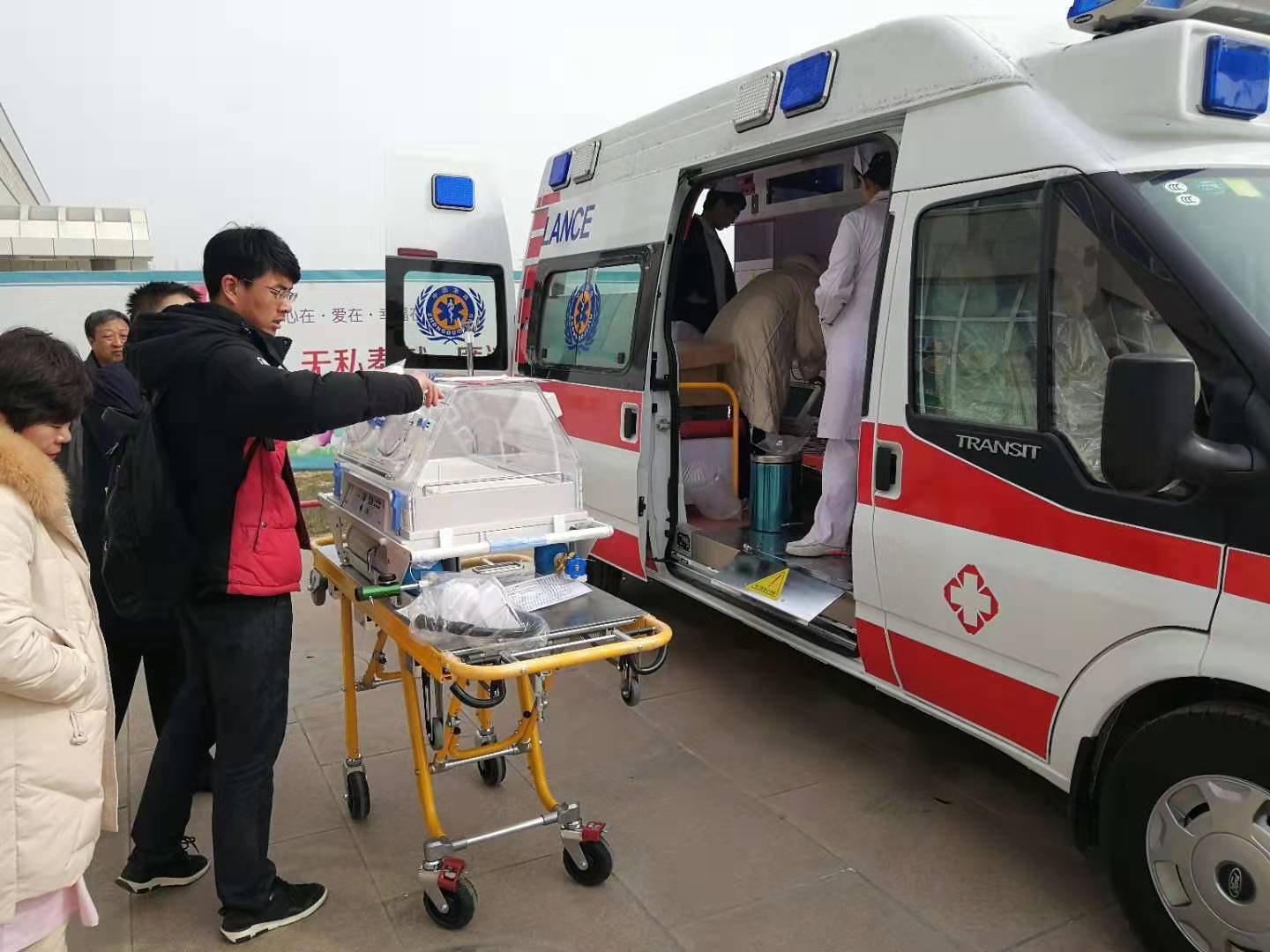 秭归县救护车转院